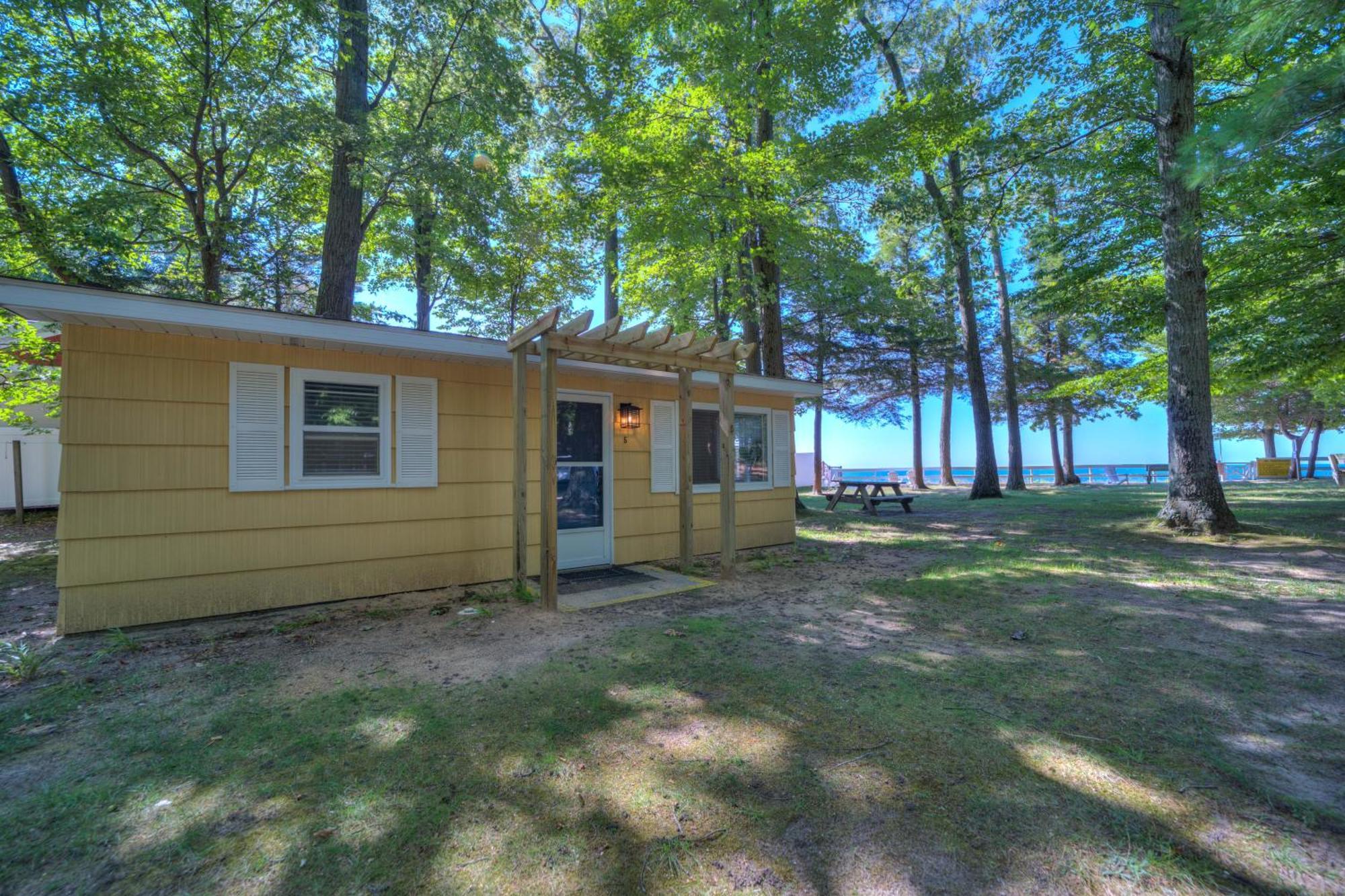 Scenic Drive Resort Muskegon Bagian luar foto
